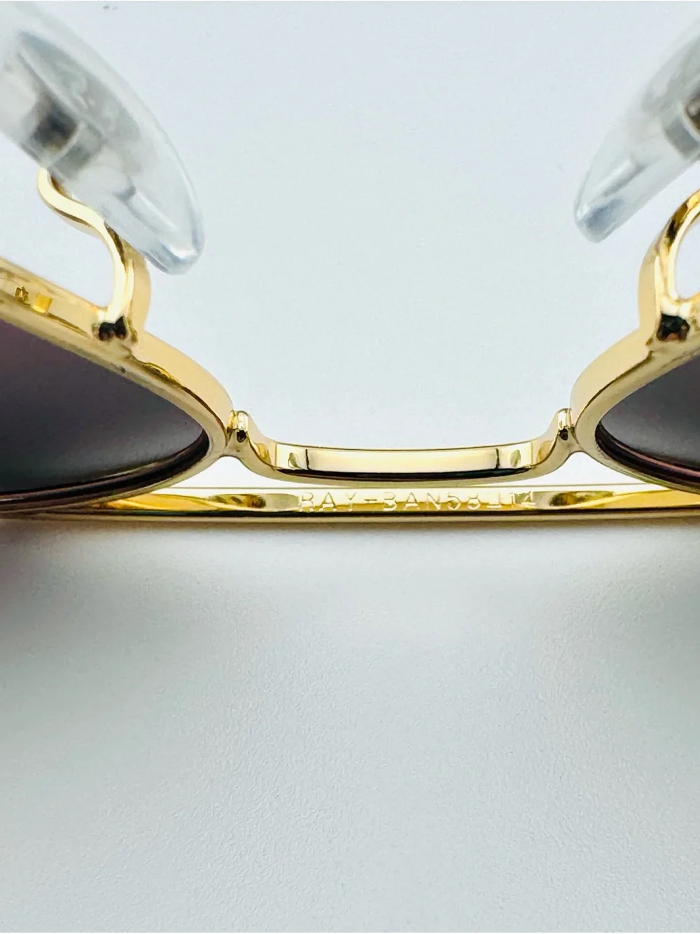 Ray-Ban Aviator Gradient Sunglasses RB3025 Gold Metal Frame Dark Burgundy Lenses